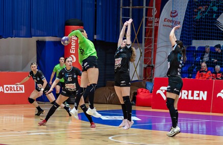 Trudna sytuacja Startu