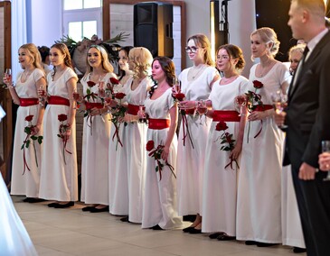 Zaczynamy studniówki! Tak bawili się uczniowie Zespołu Szkół Gospodarczych