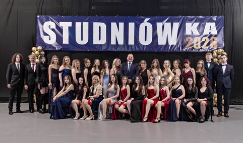 Studniówka I LO. \"Wyjątkowa i niepowtarzalna\"