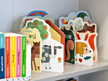 Słoneczna z nową biblioteką