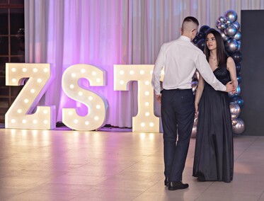 Wspomnienia, które pozostaną. Studniówka ZST