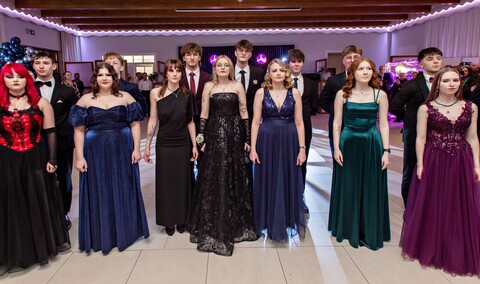 Wyjątkowy wieczór. Studniówka ZSM