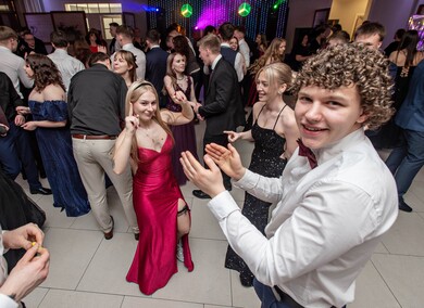 Wyjątkowy wieczór. Studniówka ZSM