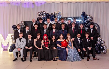 Wyjątkowy wieczór. Studniówka ZSM