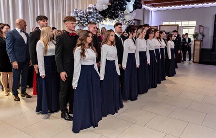 Studniówka IV LO. „Bądźcie najlepszą wersją siebie w przyszłości”