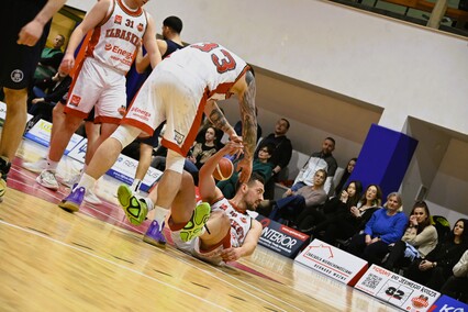 Koszykarski horror z happy endem