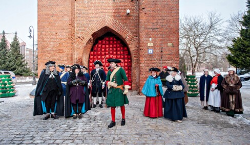 \"Nie zrozumiemy współczesności, nie znając historii\"