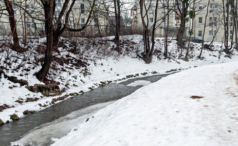 Przybywa wody w Kumieli. Władze Elbląga apelują do mieszkańców