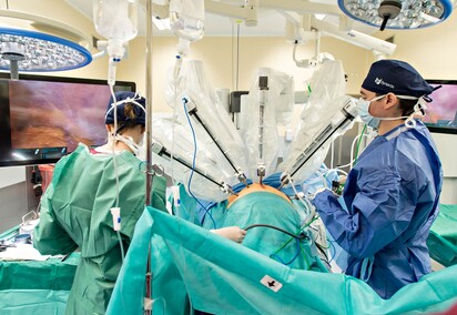 Elbląscy lekarze operują z robotem