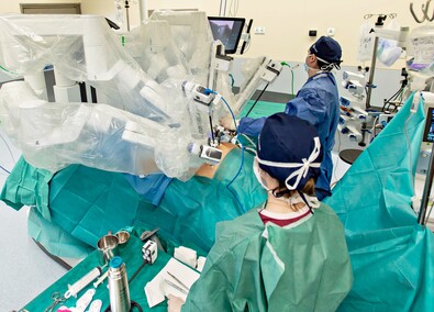 Elbląscy lekarze operują z robotem