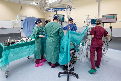 Elbląscy lekarze operują z robotem