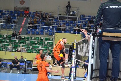 Nietoperze przegrywają po tie-breaku