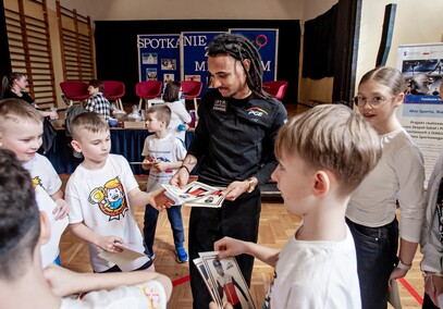 Olimpijczycy przepytani przez uczniów