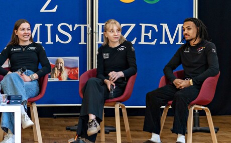 Olimpijczycy przepytani przez uczniów