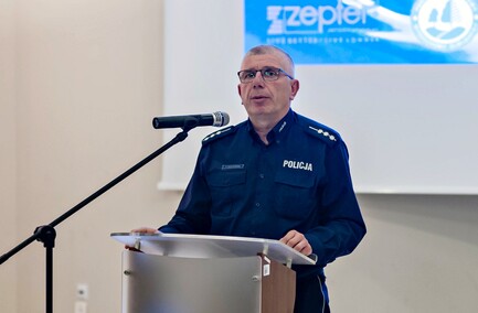 Przemoc zaczyna się po cichu