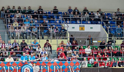 Start wraca na bezpieczną pozycję