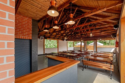 Chata grillowa - integracja rodzinna i firmowa w mieście, a jednocześnie wśród przyrody