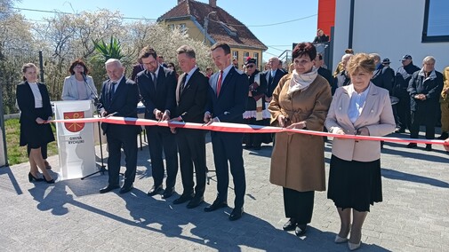 Świętowali otwarcie urzędu