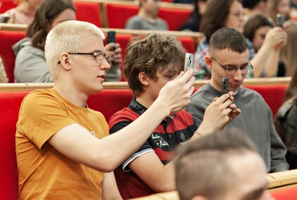 Młodzież debatowała z prezydentem o tym, czy warto zostać w Elblągu