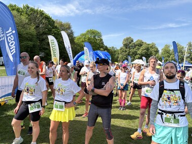 Rodzinnie, sportowo i z misją na rzecz hospicjum