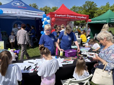 Rodzinnie, sportowo i z misją na rzecz hospicjum