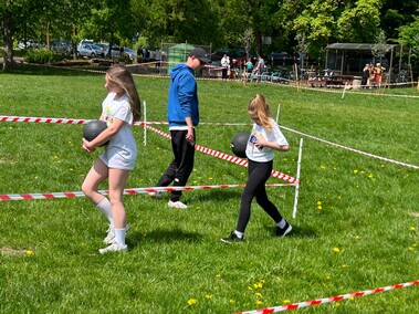 Rodzinnie, sportowo i z misją na rzecz hospicjum