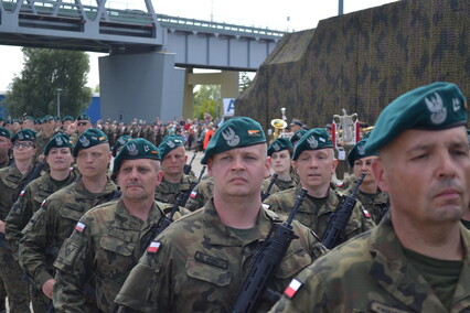 Wojskowe święto w elbląskim porcie