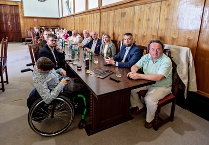 Warszawa przyjechała w teren. Posłowie na Żuławach