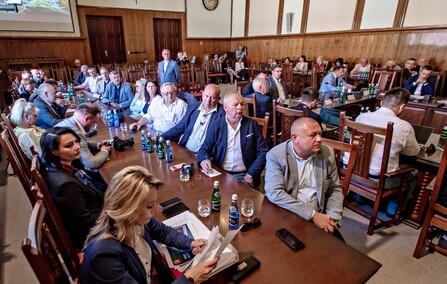 Warszawa przyjechała w teren. Posłowie na Żuławach