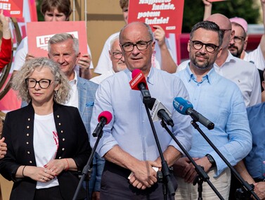 Lewica chwali się sukcesami podczas letniej trasy