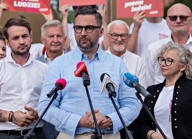 Lewica chwali się sukcesami podczas letniej trasy