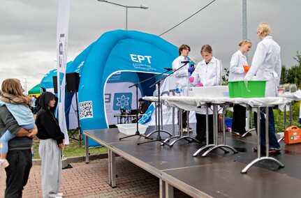 Pięć godzin naukowej zabawy. Tak było na Pikniku w EPT