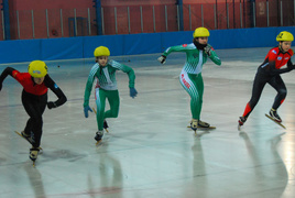 Finał sezonu z bogactwem medali (short-track)