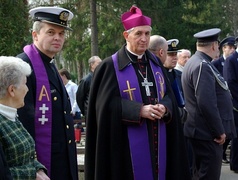Chwała bohaterom…