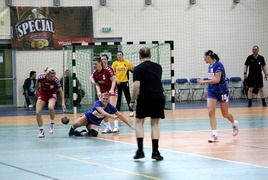 Przegrywamy jedną bramką (piłka ręczna)