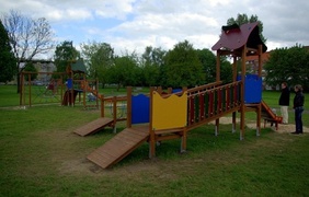 Nowe place zabaw dla najmłodszych
