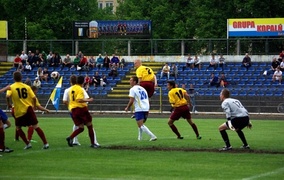 Do przerwy 0-1 (piłka nożna)
