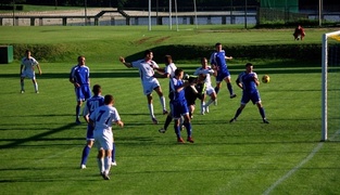 Pewne zwycięstwo Olimpii 2004 (piłka nożna)
