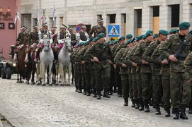Lekcja patriotyzmu w plenerze