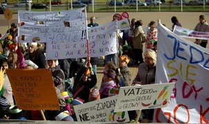 Strajkowały owoce, warzywa, a nawet mleko malinowe