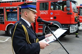Nowe wozy dla strażaków