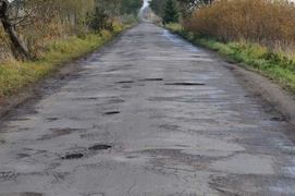 Odnowa zniszczonych dróg jest obowiązkiem inwestora...