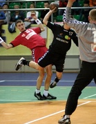 Zwycięstwo na początek (piłka ręczna)