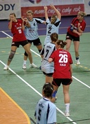 „Stelinki” zdemolowały rywala (piłka ręczna)
