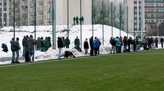Dwa sparingi, dwie drużyny, dwie wygrane (piłka nożna)
