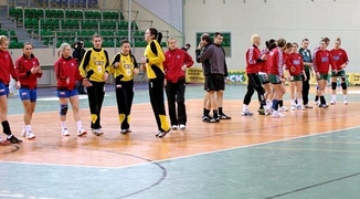 Start rozłożony na łopatki (piłka ręczna)
