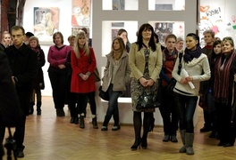 Rezultaty maratończyków na wystawie