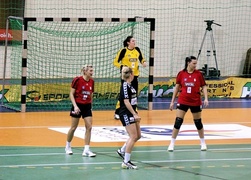 Start wraca do gry (piłka ręczna)