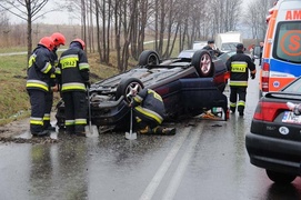 Volkswagenem dachował na Łęczyckiej