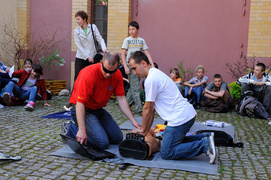 Jak udzielać pierwszej  pomocy?